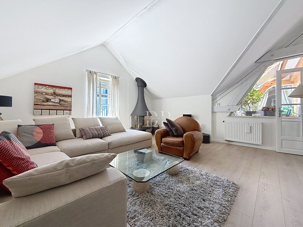 Appartement à vendre Dernier étage 4 pièces + bureau de 145,38 m2 utiles et 138,44 m2 ANNEMASSE (74)