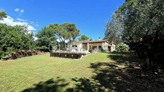  Villa à vendre 6 pièces 174 m²