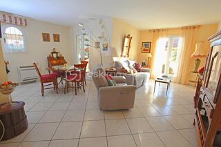  Villa à vendre 5 pièces 135 m²
