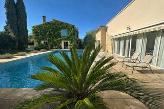  Villa à vendre 8 pièces 293 m²
