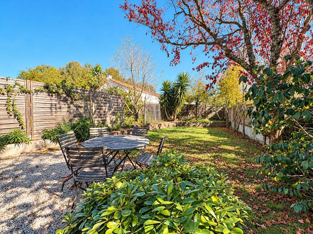 Vente Maison Maison 5 chambres, double garage et joli jardin - Nantes Durantière Nantes
