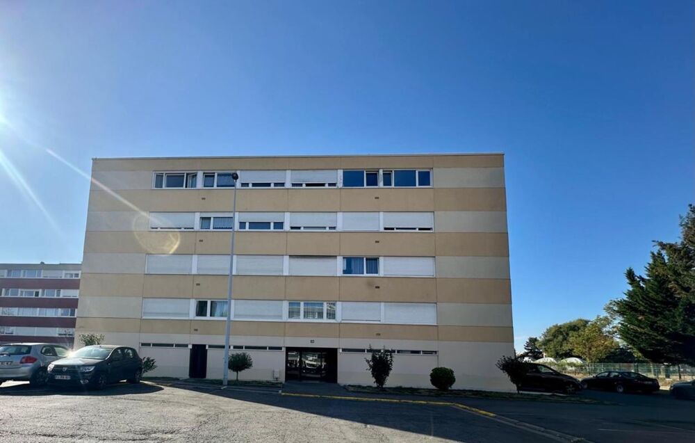 Appartement T4 de 80,58 m²  Avenue des Deux Fontaines, Metz Devant-les- Ponts
