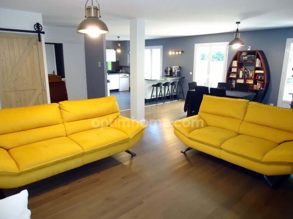 Maison / Villa à vendre à BELLOY EN FRANCE - 455 000 € - 145m2 - 5 pièces - Terrain de 572m2