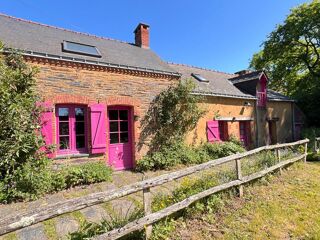  Maison  vendre 8 pices 270 m