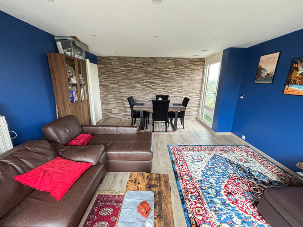 À vendre  Bel appartement 3 pièces de 73,65 m² au 6e et dernier étage