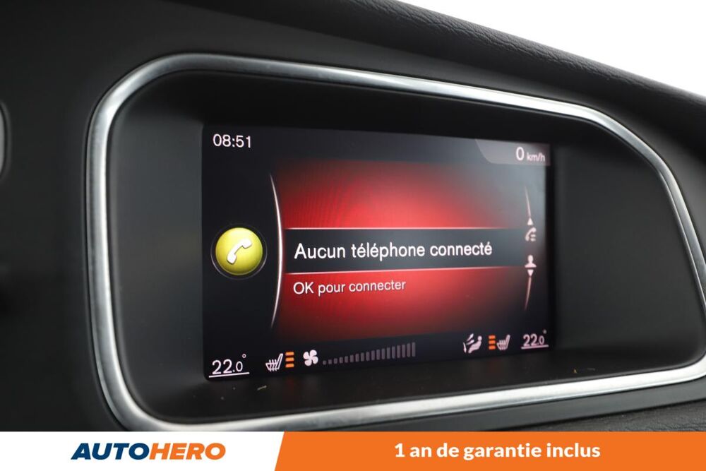 V40 2.0 T2 Signature Edition 122 ch 2019 occasion 92130 Issy-les-Moulineaux