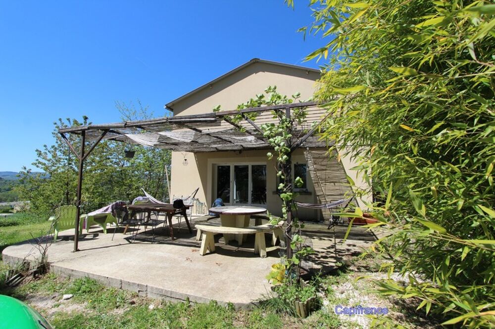 Maison 5 pièces 133 m² · à Vernoux en Vivarais · 133 m² · 250 000 €