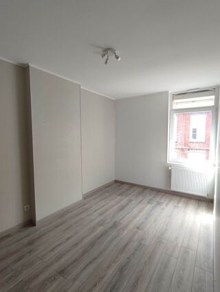  Maison à louer 5 pièces 115 m²