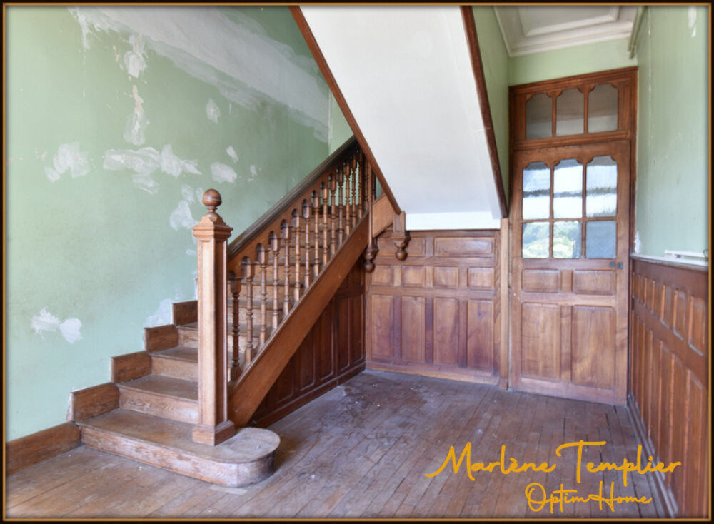 Maison de maître 1909  6 chambres  Vue Pyrénées  Grange  Fort potentiel (64)