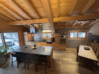  Chalet à vendre 7 pièces 173 m²