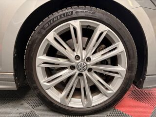 Passat Carat Edition 4Motion BMT/Start-Stop R-LINE 2016 occasion 17139 Dompierre-sur-Mer