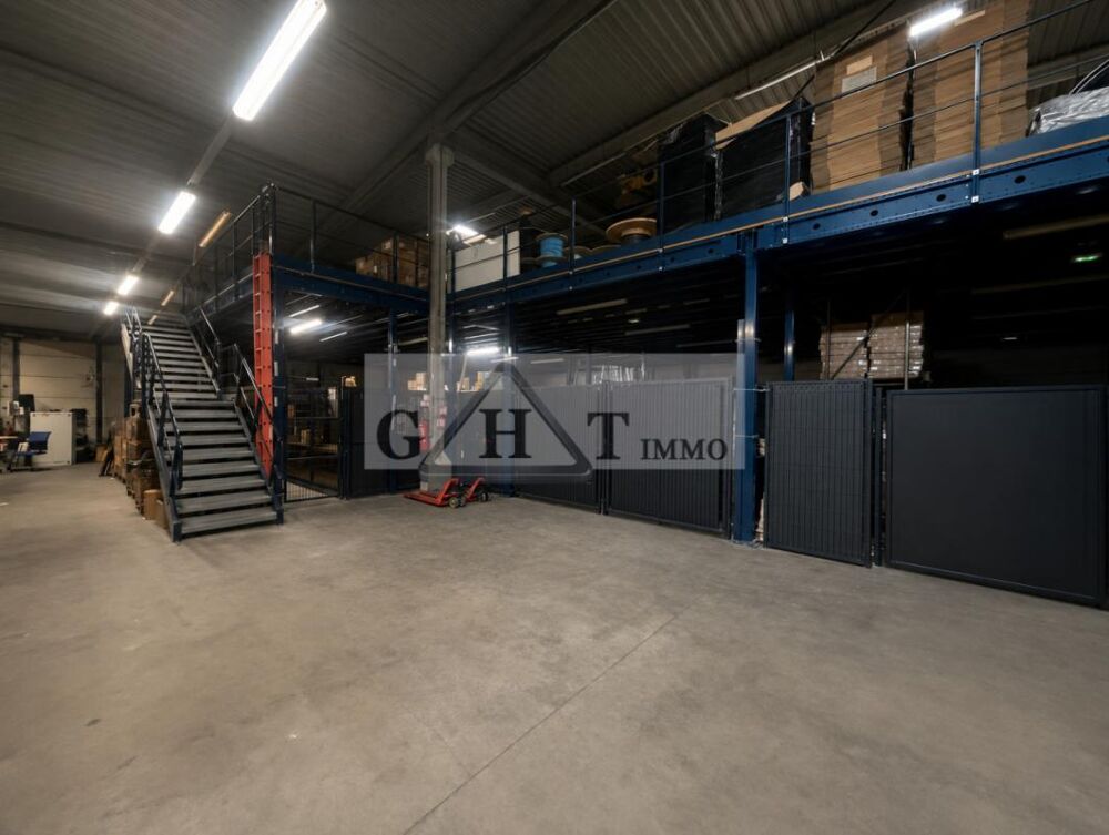   ENTREPOT BUREAUX 1292M2 A NOISY-LE-GRAND A LA VENTE 