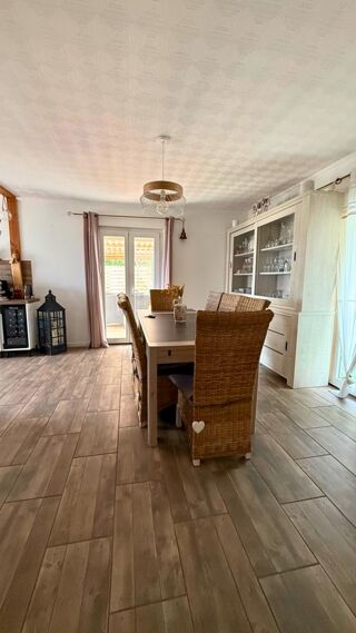  Maison  vendre 4 pices 141 m
