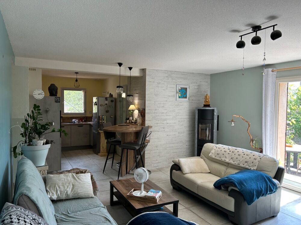 Maison familiale de 98 m² avec jardin, garage et carport à Digne-les-Bains