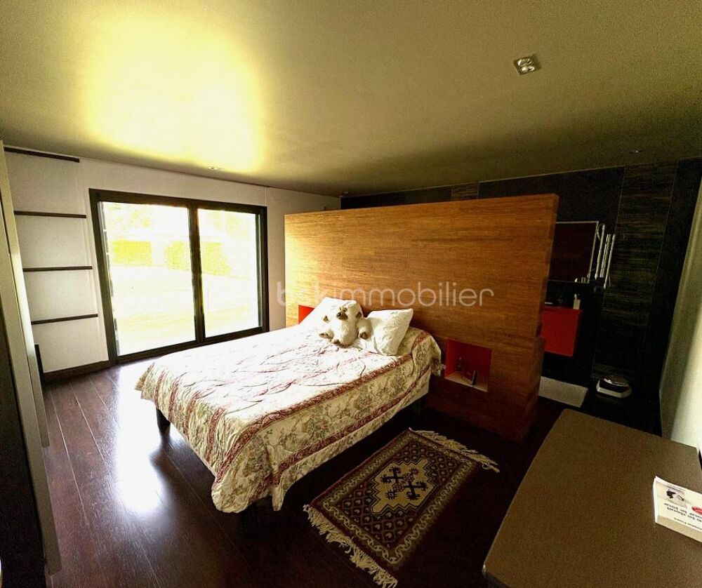 ? NOUVEAUTÉ  Maison d'exception à Ruaudin (251 m² - 9 pièces) ?