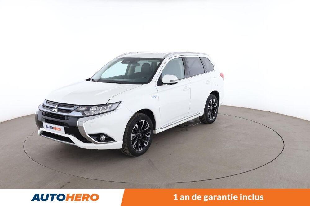 Outlander PHEV Twin Motor Instyle 4WD 224 ch 2018 occasion 92130 Issy-les-Moulineaux