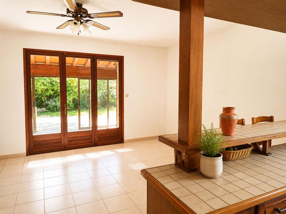 Vente Maison Lezignan Corbieres, Maison d'exception 170 m2, 7 pieces, 4 chambres sur 3000 m2 de terrain Lezignan corbieres