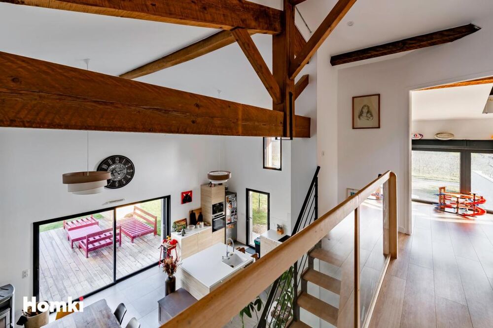 Vente Maison Maison/Villa T6 de 150 m2 à Génissac 33420 Genissac