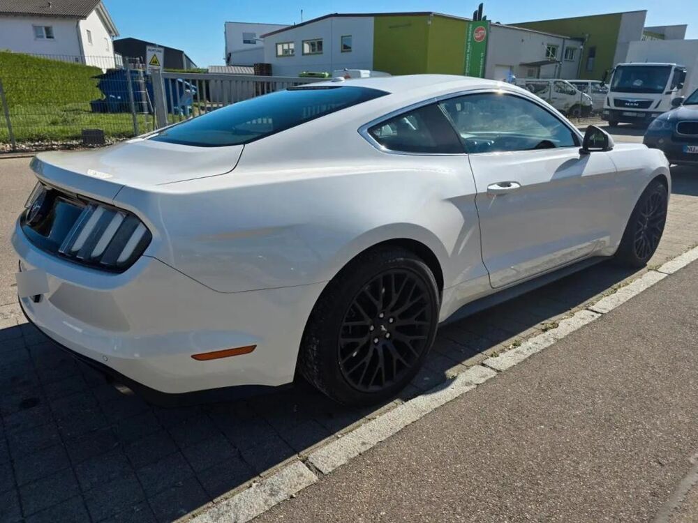 Mustang Fastback 2.3 EcoBoost – Version de base 2017 occasion 33000 Bordeaux