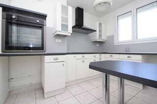  Appartement à vendre 5 pièces 81 m² Reims