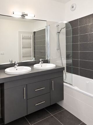 Appartement à louer 3 pièces 64 m²