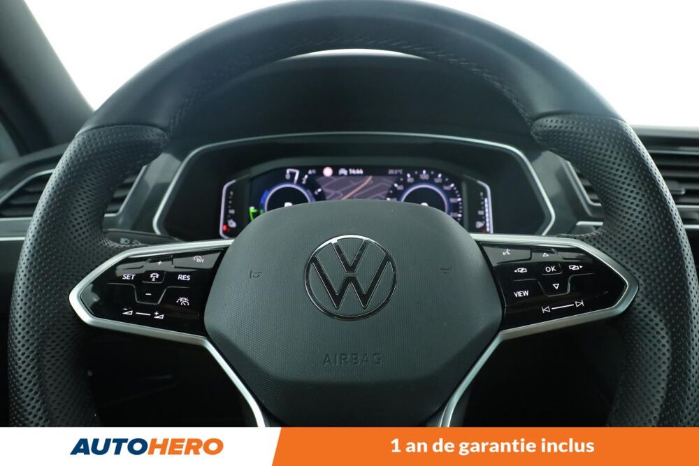 Tiguan 1.4 eHybrid R-Line DSG6 245 ch 2021 occasion 92130 Issy-les-Moulineaux