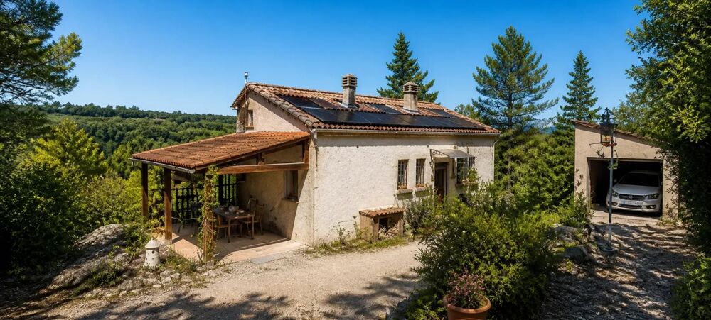 Vente Maison Maison de 4 pièces de 93 m² à Flassans-sur-Issole Flassans sur issole