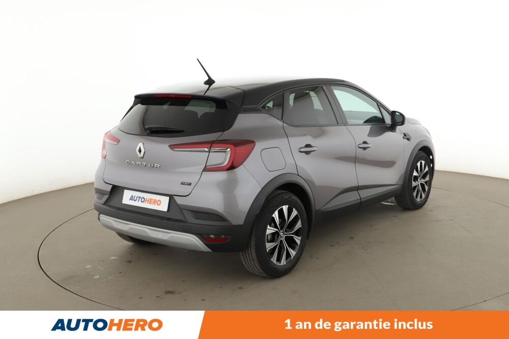 Captur 1.6 E-Tech Full Hybrid Evolution 145 ch 2023 occasion 92130 Issy-les-Moulineaux