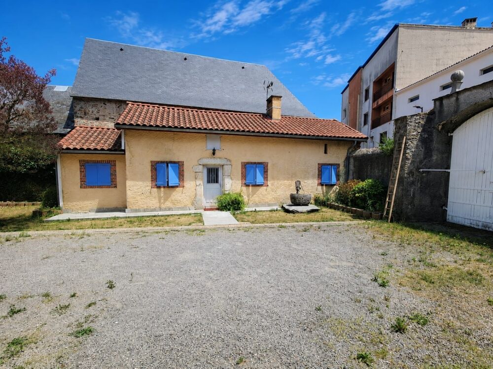 à vendre  Maison La Barthe-de-Neste (65250)