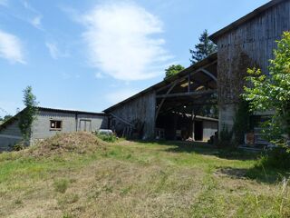  Remise / Grange à vendre 1 pièce 700 m²