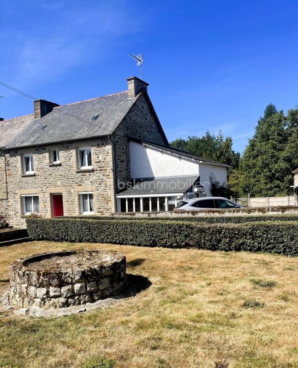 Vente Maison ? MAISON EN PIERRES EN BORD DE RANCE – 3/4 CHAMBRES – JARDIN – 2 GARAGES – GRENIER AMÉNAGEABLE Saint samson sur rance