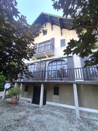  Maison à vendre 8 pièces 202 m²