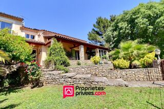  Villa � vendre 9 pi�ces 210 m�