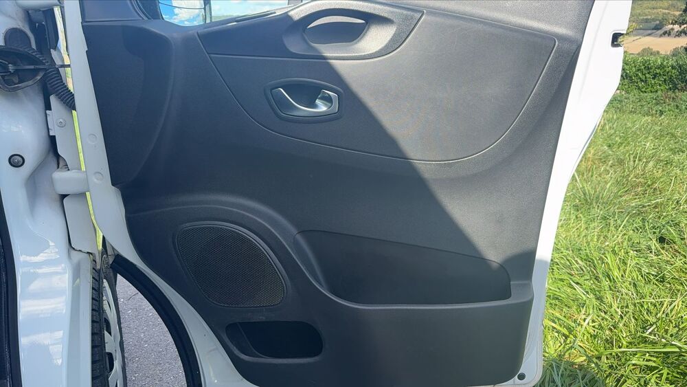 Trafic Cabine Approfondie L2H1 III 2.0 dCi 145 Grand Confort 2020 occasion 76510 Freulleville