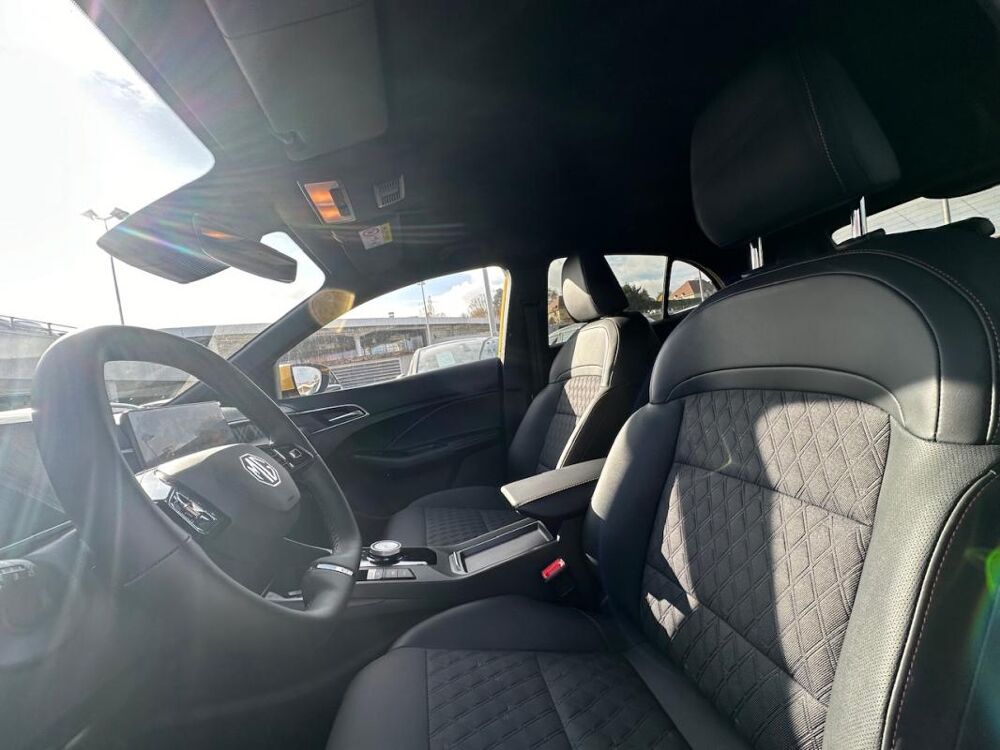 MG3 1.5 L Hybrid+ 195 ch Luxury 2024 occasion 78240 Chambourcy