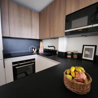  Appartement  vendre 4 pices 80 m