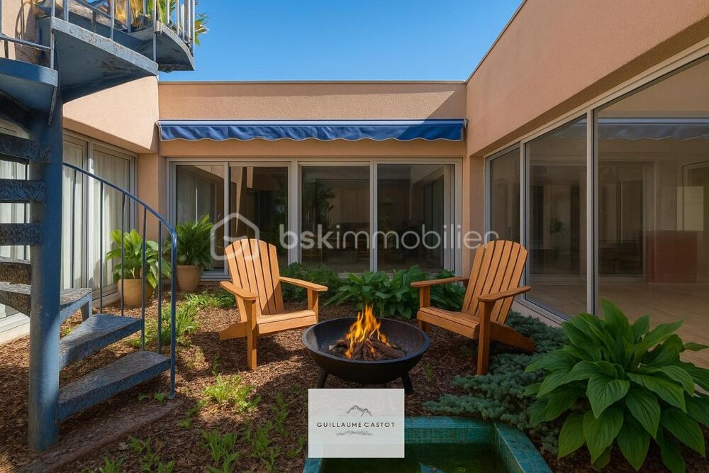 VILLA D'ARCHITECTE avec PARC ARBORÉ et PISCINE