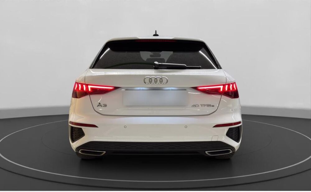A3 40 TFSI e S line S tronic 2022 occasion 33000 Bordeaux