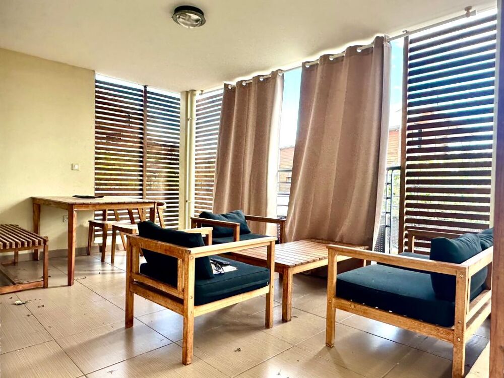 APPARTEMENT EN REZ-DE-JARDIN