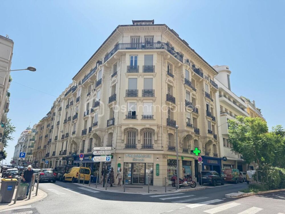 Vente Appartement Studio Nice carré d'or- Etage élevé- Balcon Nice