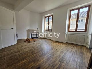  Immeuble à vendre 8 pièces 140 m²