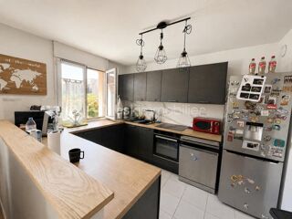  Duplex/triplex à vendre 3 pièces 64 m²
