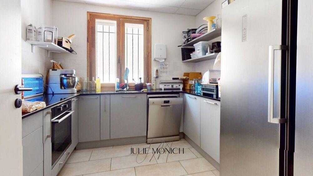 Vente Immeuble Hôtel, résidence, appartements. Donnez vie à votre projet dans un lieu unique Port vendres