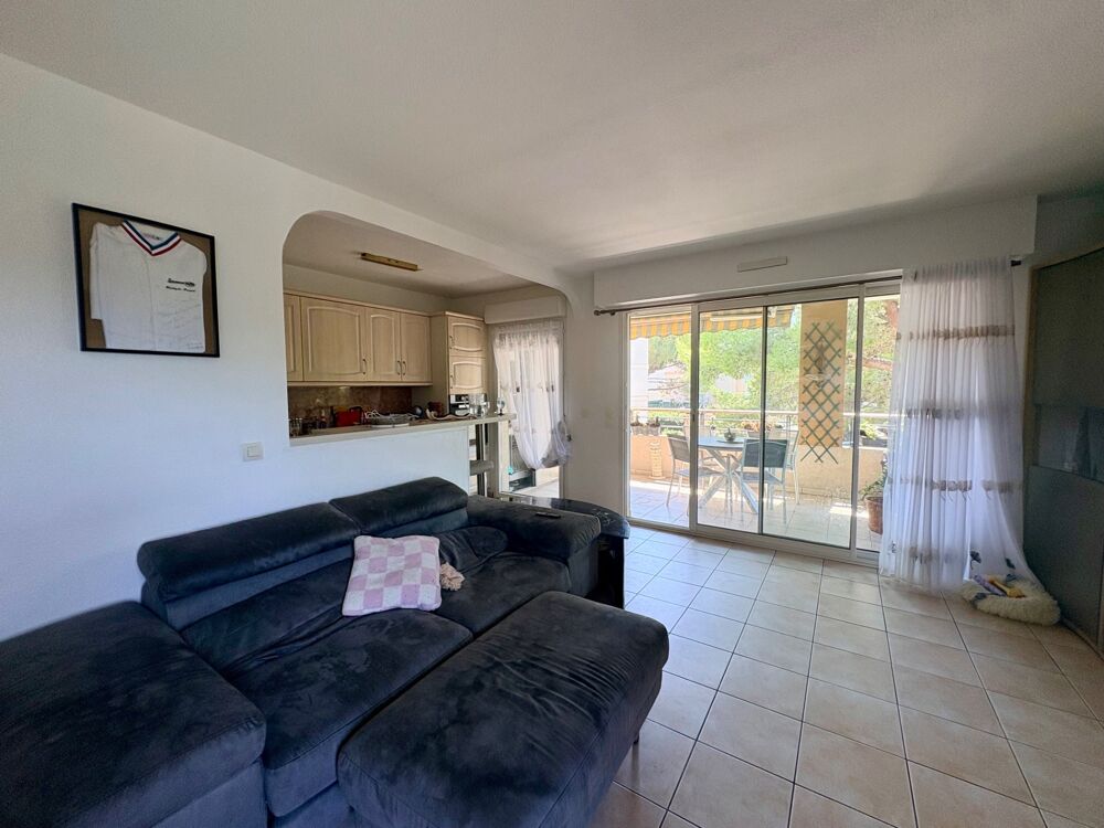 Vente Appartement Appartement à vendre 4 pièces FREJUS (83) Frejus