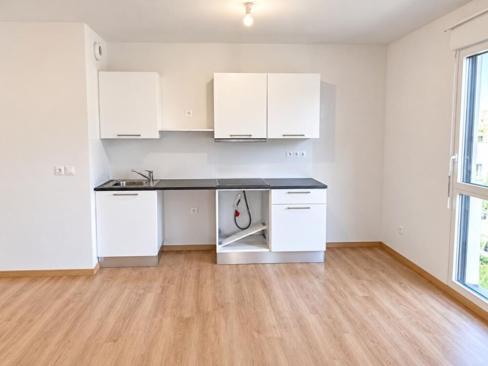 Location Appartement T3 avec terrasse et parking à AIX EN PROVENCE Aix en provence