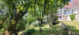  Maison  vendre 8 pices 147 m