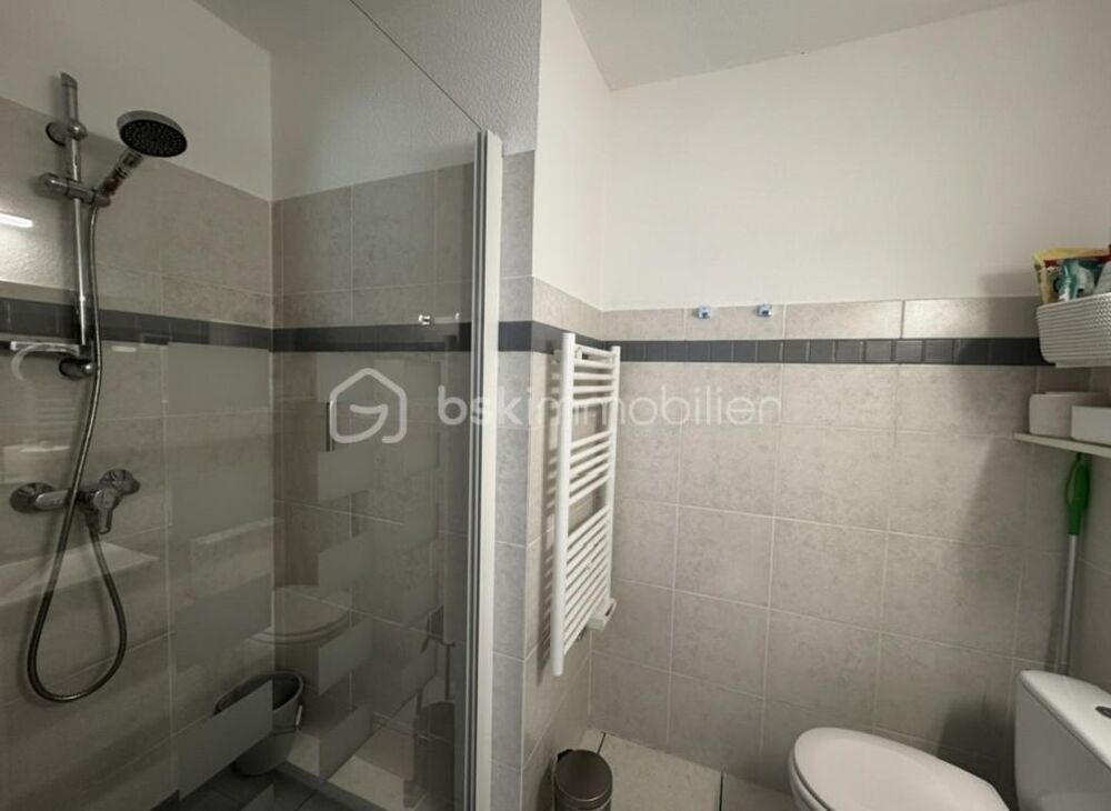 � vendre  Villa Tourrettes (83440)