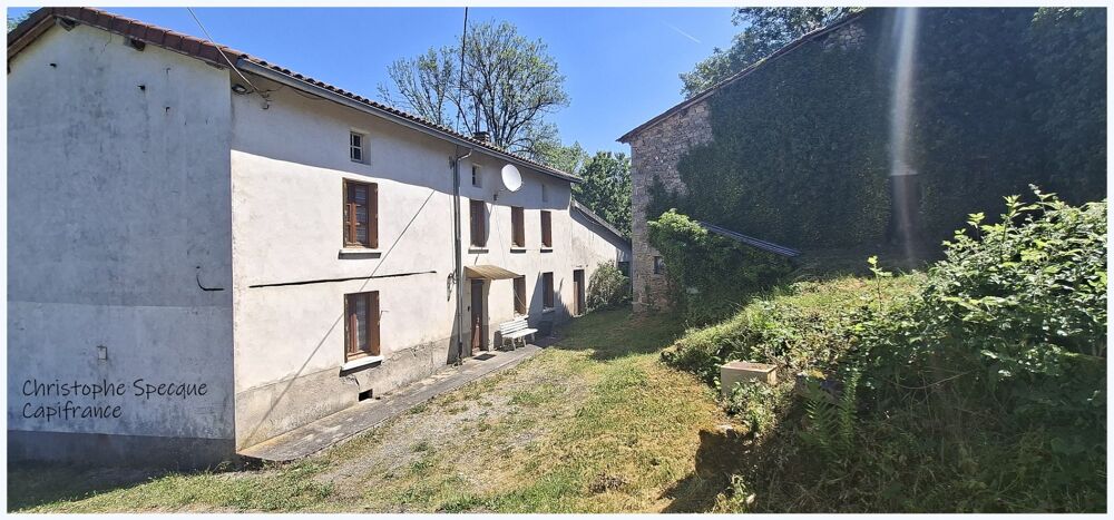 Vente Maison Grande maison familiale avec dépendances et terrain attenant VISCOMTAT (63) Viscomtat