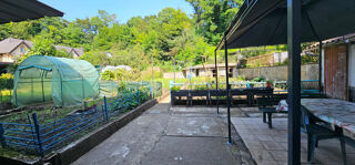  Immeuble  vendre 235 m