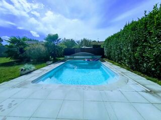  Maison  vendre 6 pices 164 m